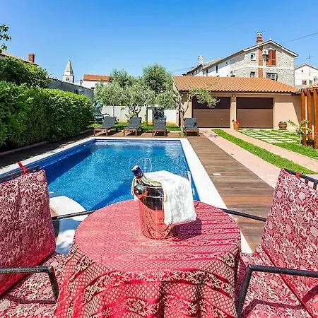 Cadetta Villa Liznjan